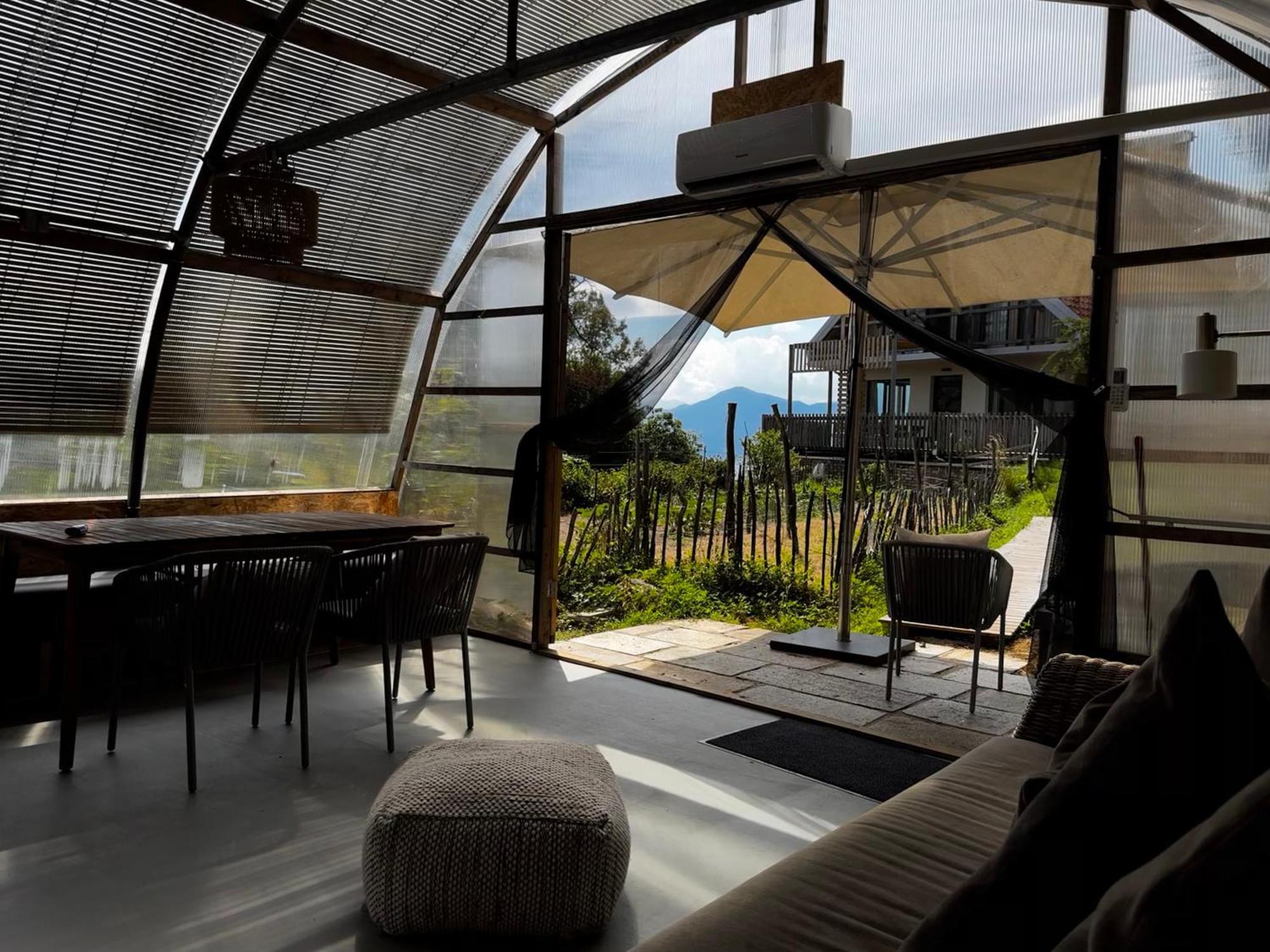 Agriturismo Voeuja Lago Maggiore Luino Bagian luar foto